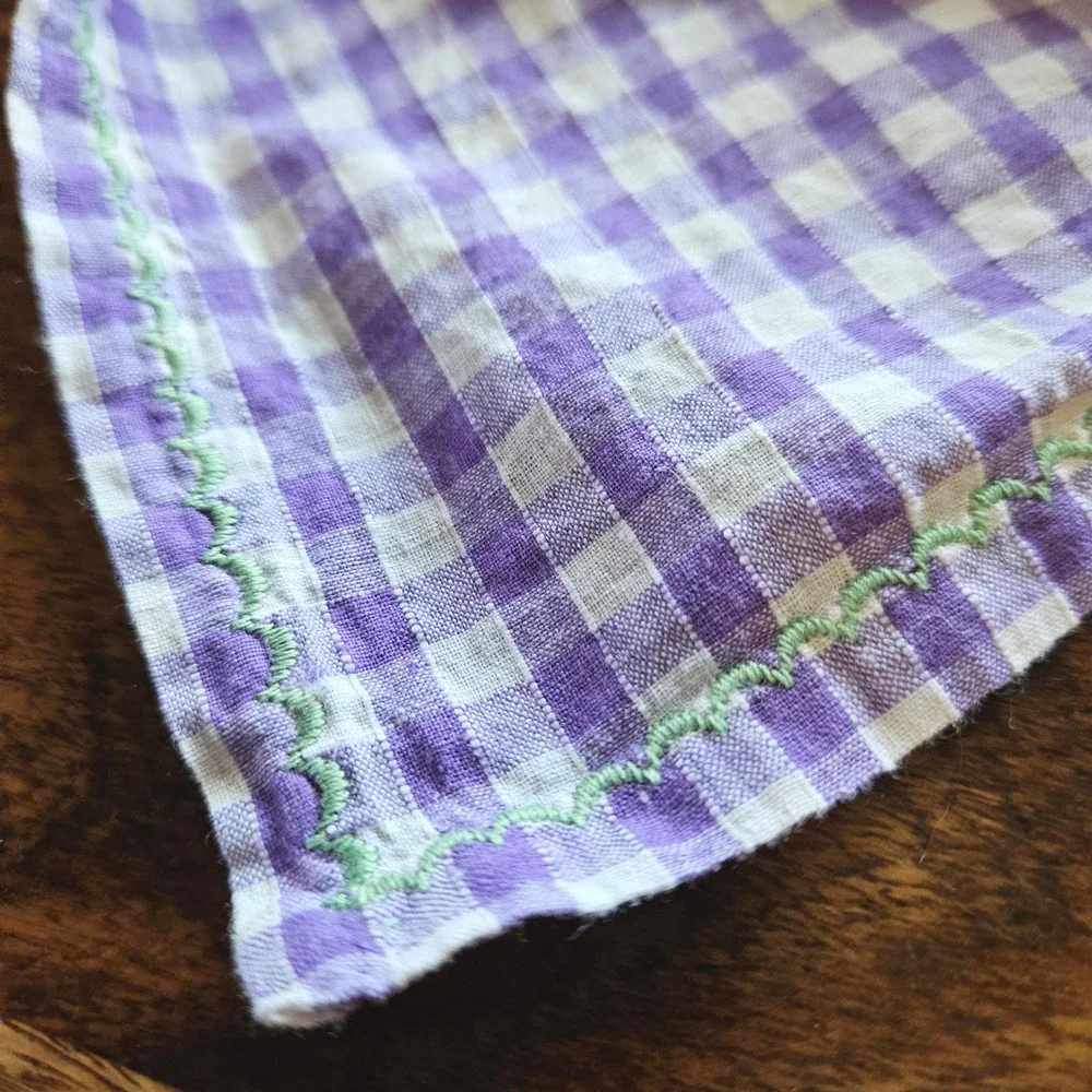 Vtg 40s 50s Small Handmade Gingham Tablecloth Purple White Tea Cup Party Novelty